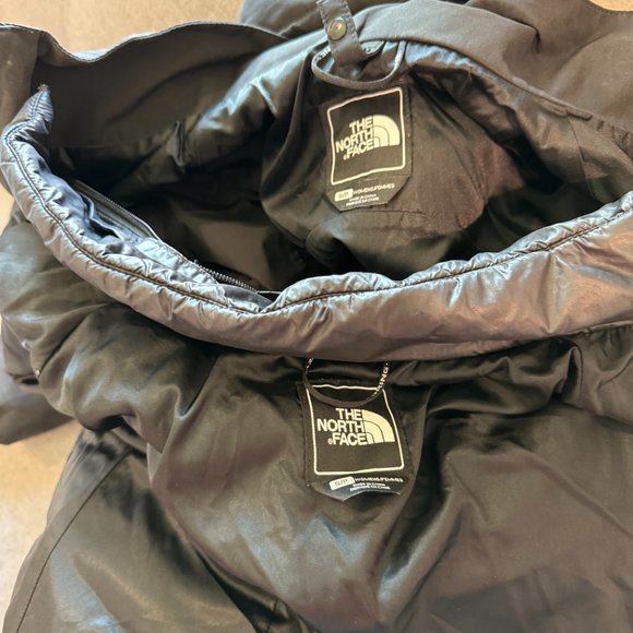 North Face Womens 550 Black Long Puffer Hooded Parka Jacket Small - Picture 10 of 10